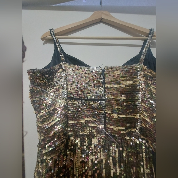 Evening gown sz 18 - Picture 3 of 7